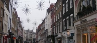 Bond, Street